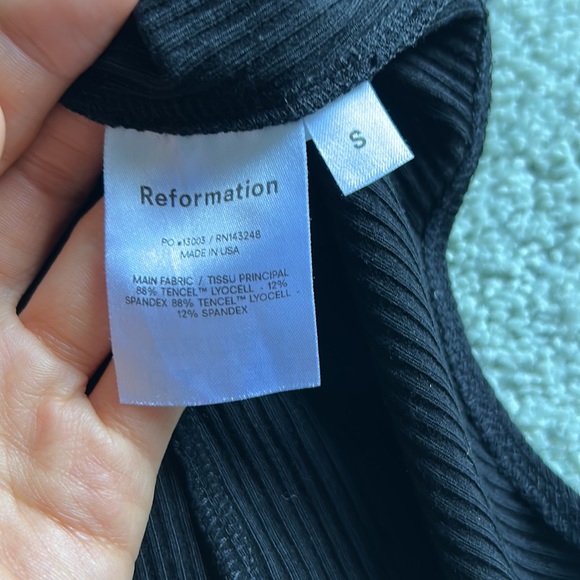 REFORMATION Marten Ribbed Knit Buttoned Bodysuit sz.S - Picture 9 of 11